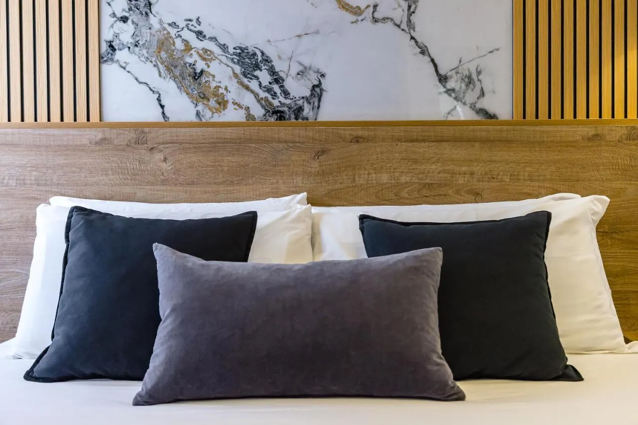 Hotel Bella Napoli 3*, Neapol