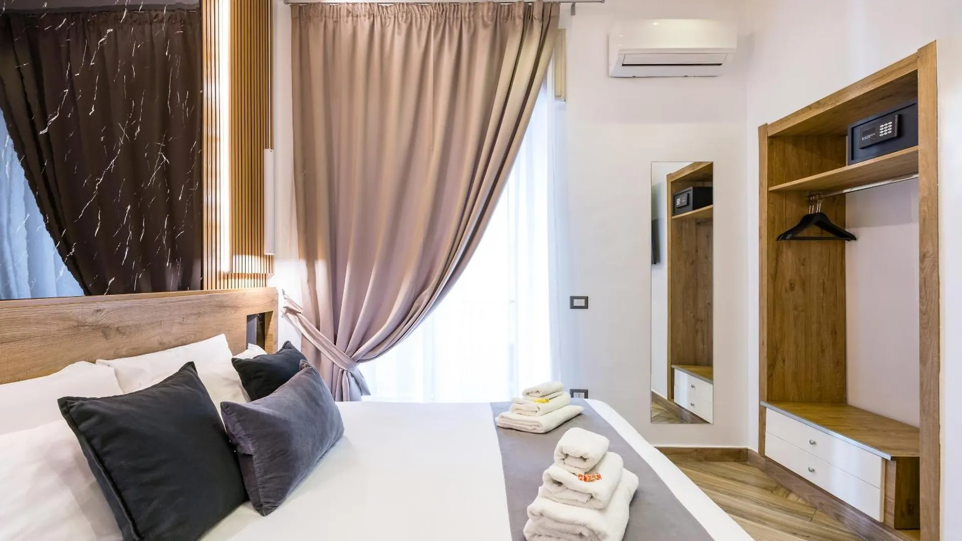Hotel Bella Napoli Italy